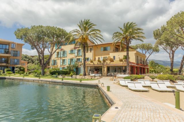 Casa Santini x Roc Seven